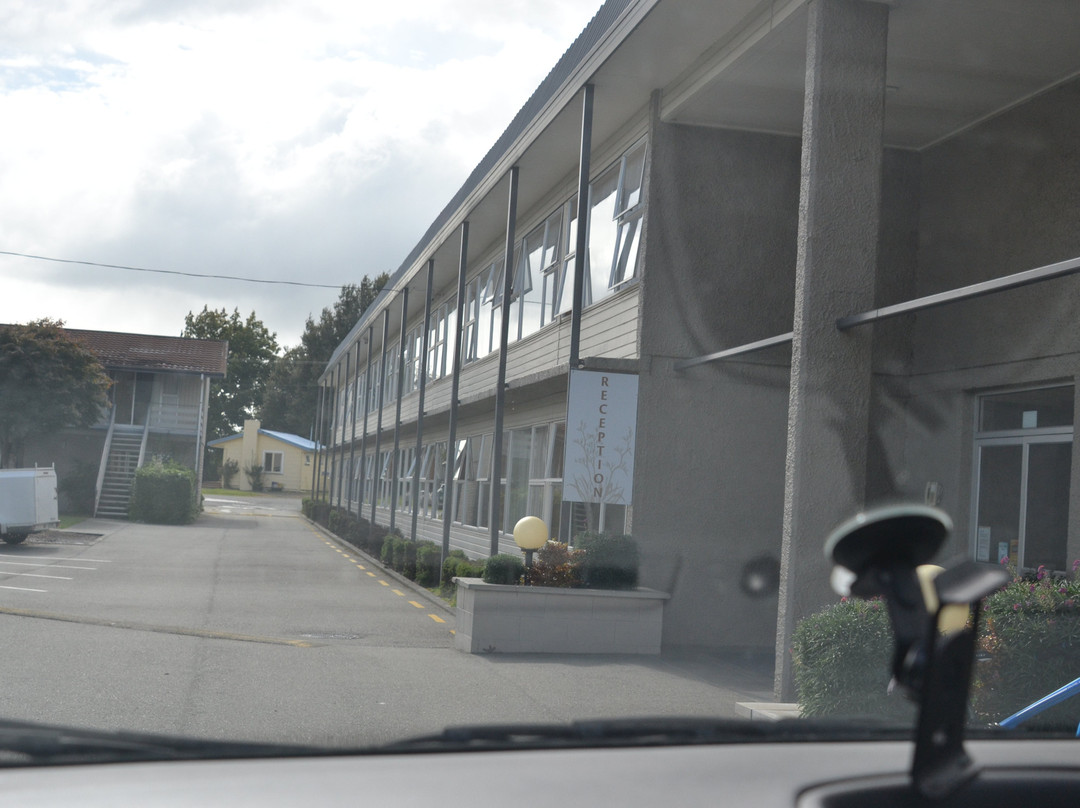 蒂阿瑙金斯盖特酒店主图