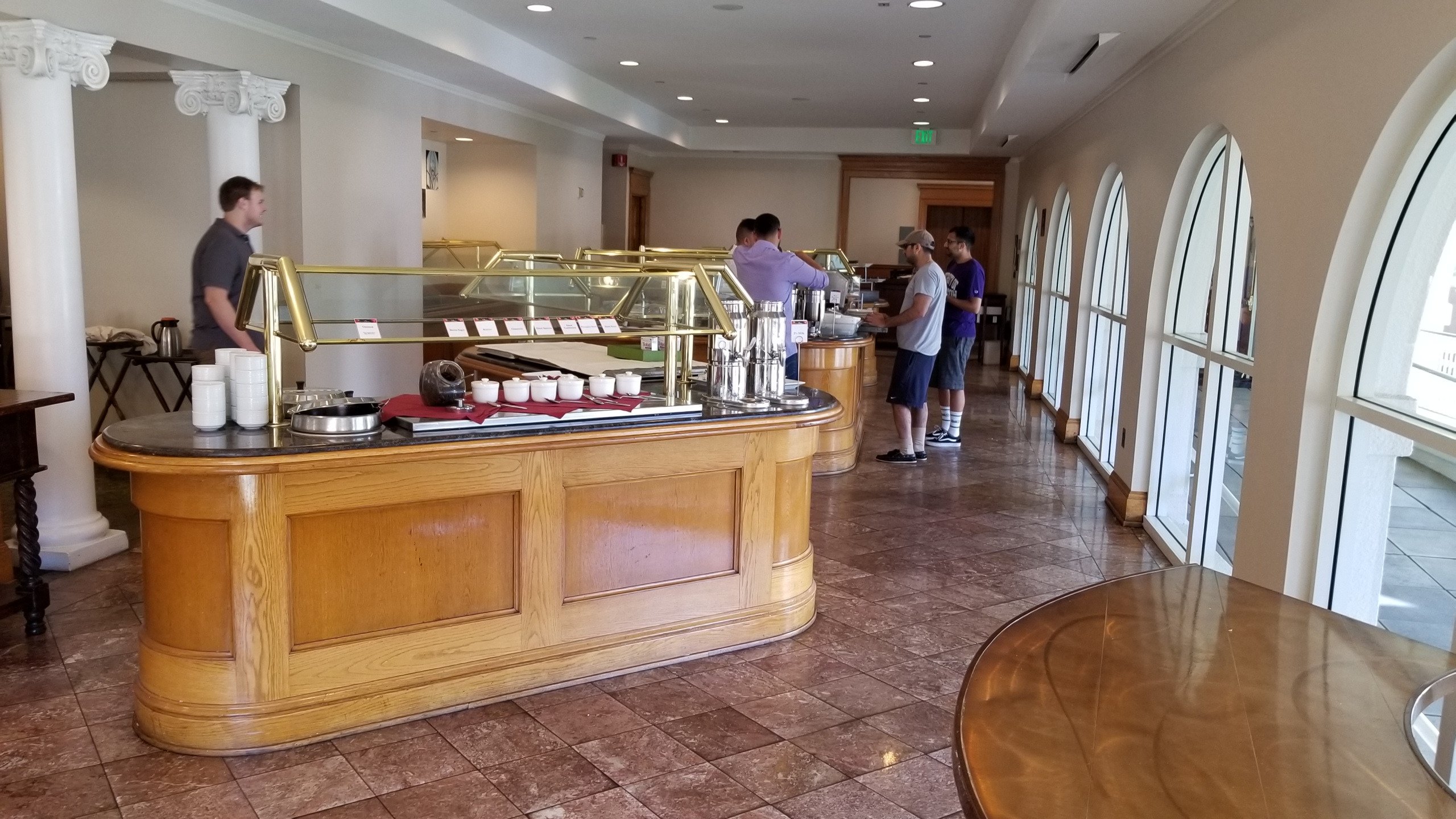 多尔切海伊斯大厦酒店-餐饮