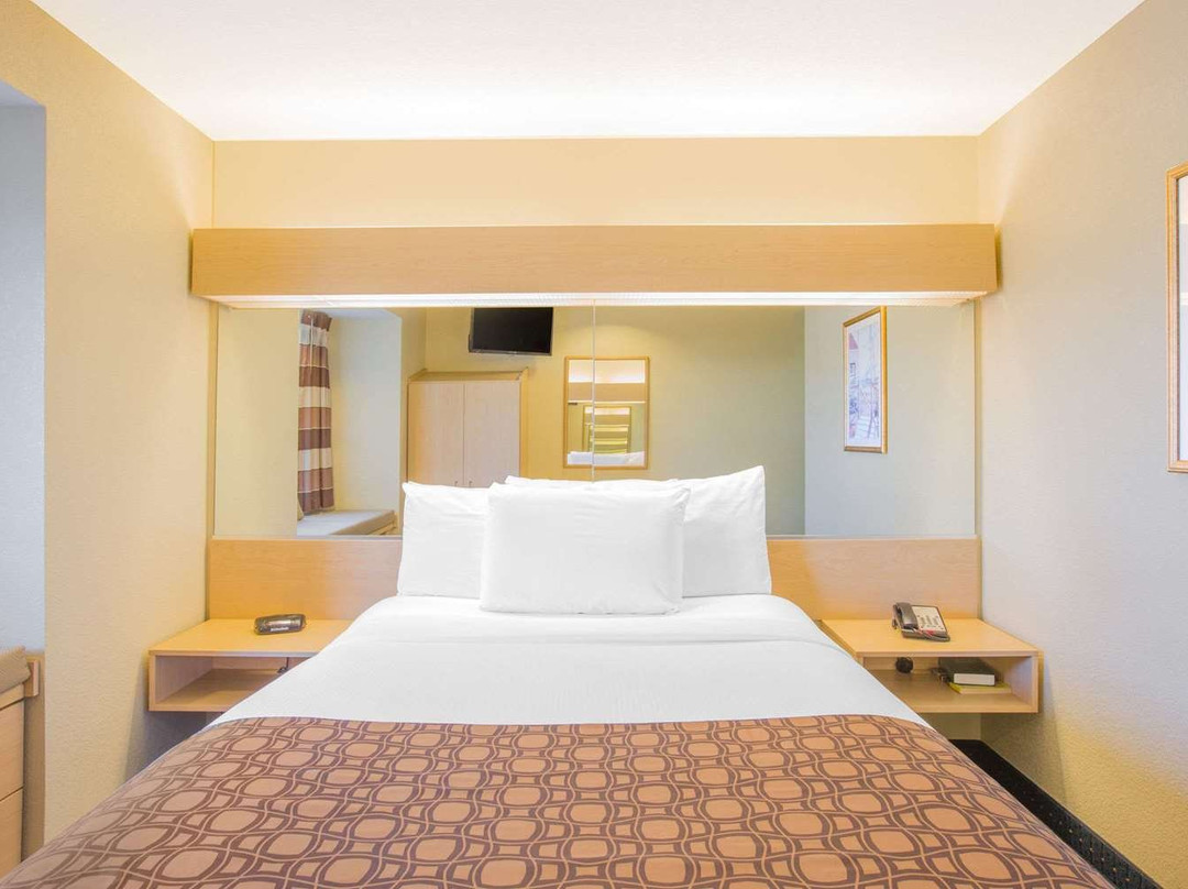 Microtel Inn & Suites by Wyndham Albertville主图