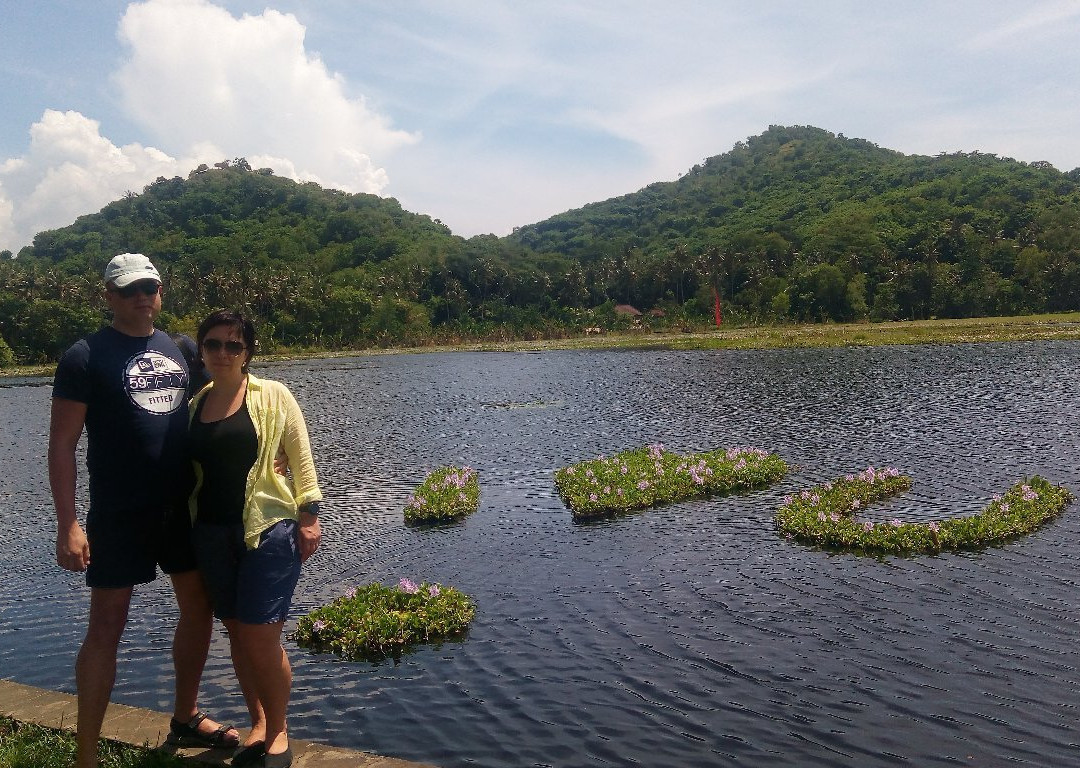 Lake Yeh Malet景点图片