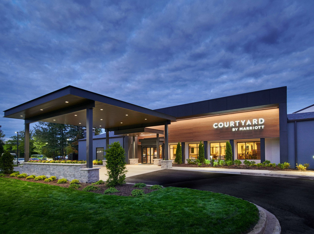 Courtyard by Marriott Chicago Lincolnshire主图