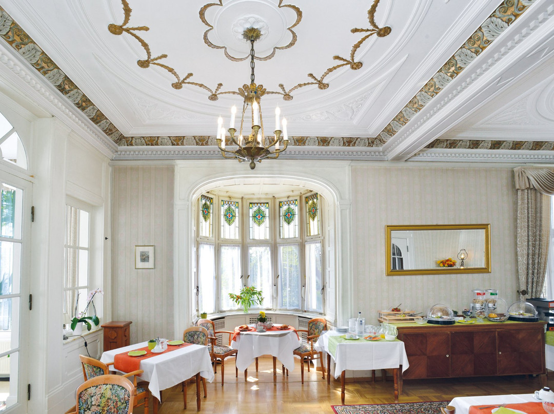 Villa Oranien Hotel Restaurant主图