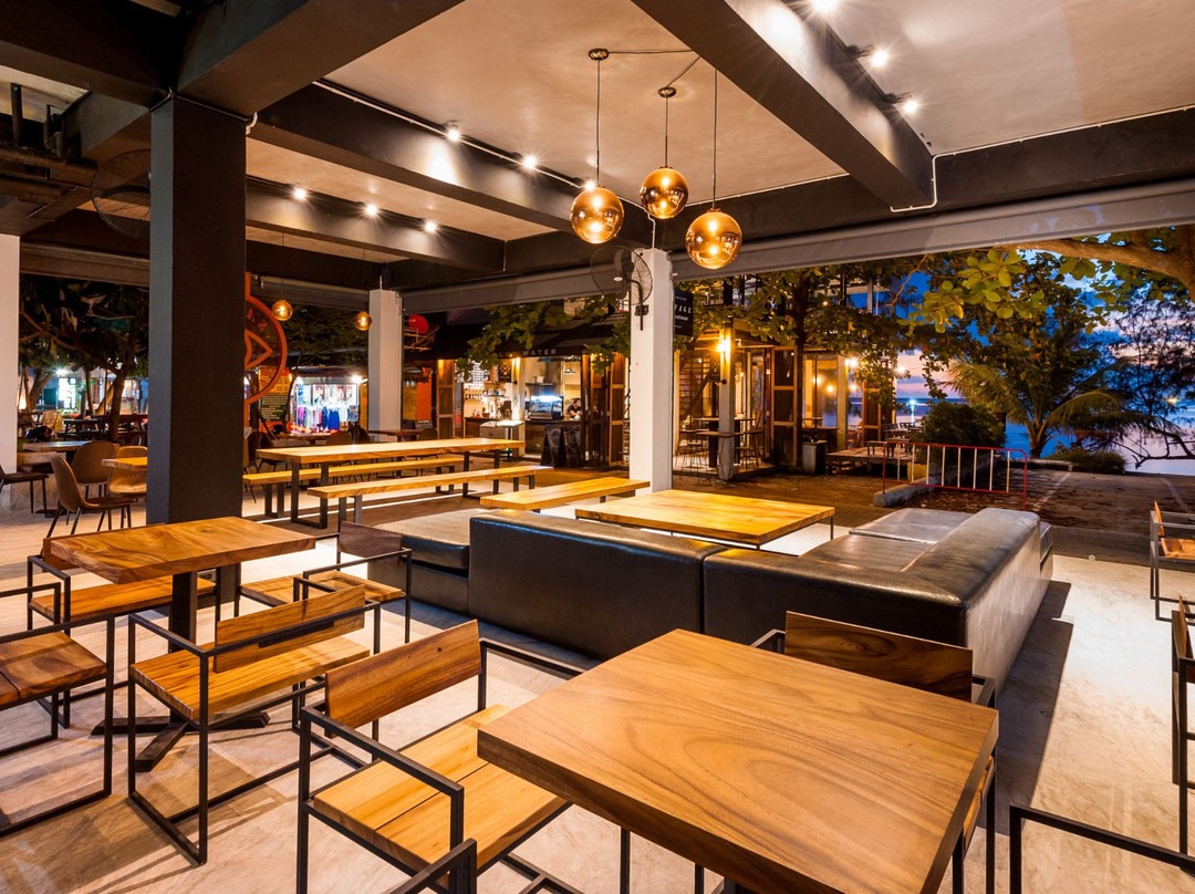 Savage Restaurant