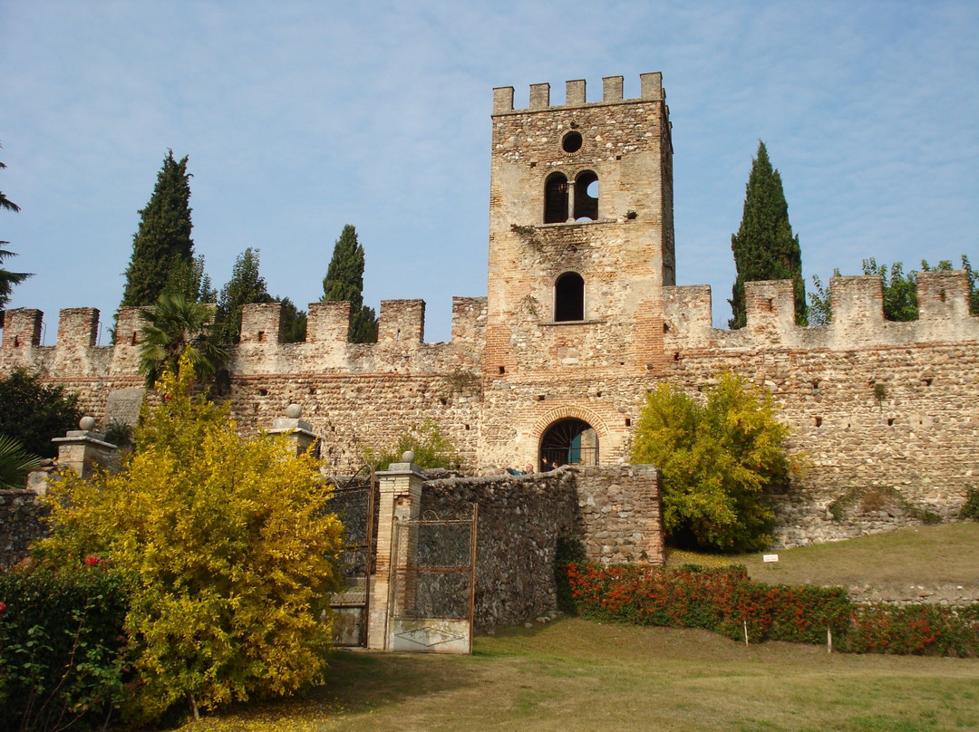 Villa Arrighi-Castellaro Lagusello必去景点