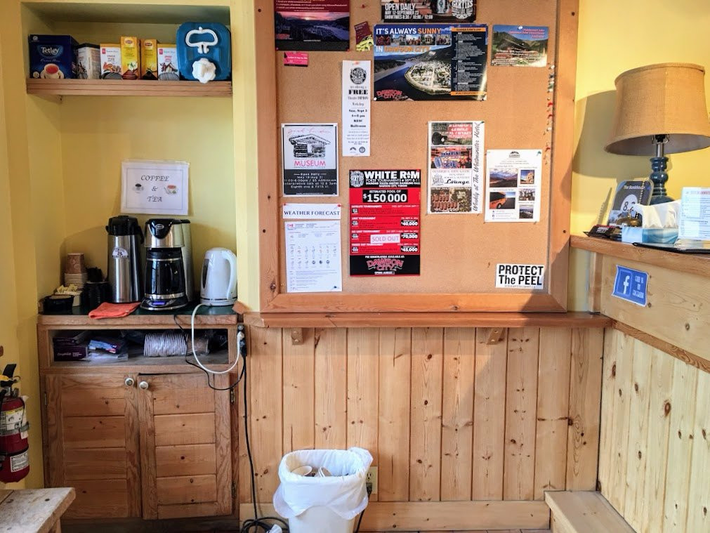 The Dawson City Bunkhouse主图