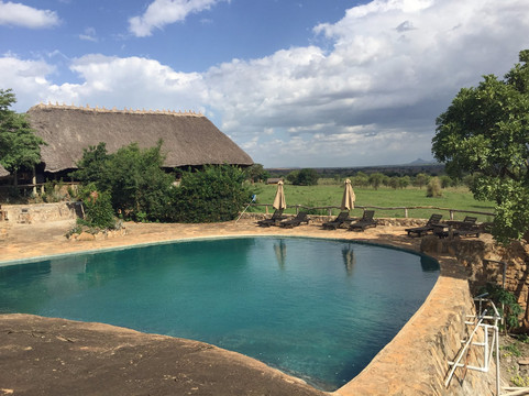 Woods Safaris-Gulu必去景点