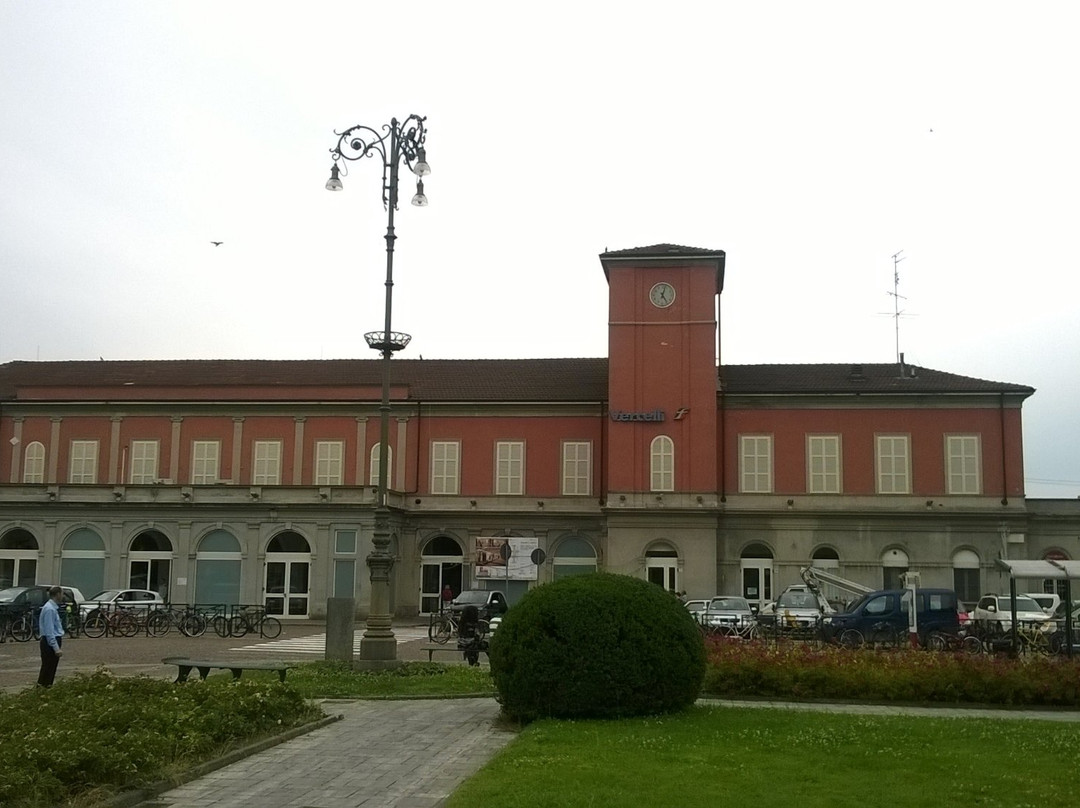 Stazione di Vercelli景点图片