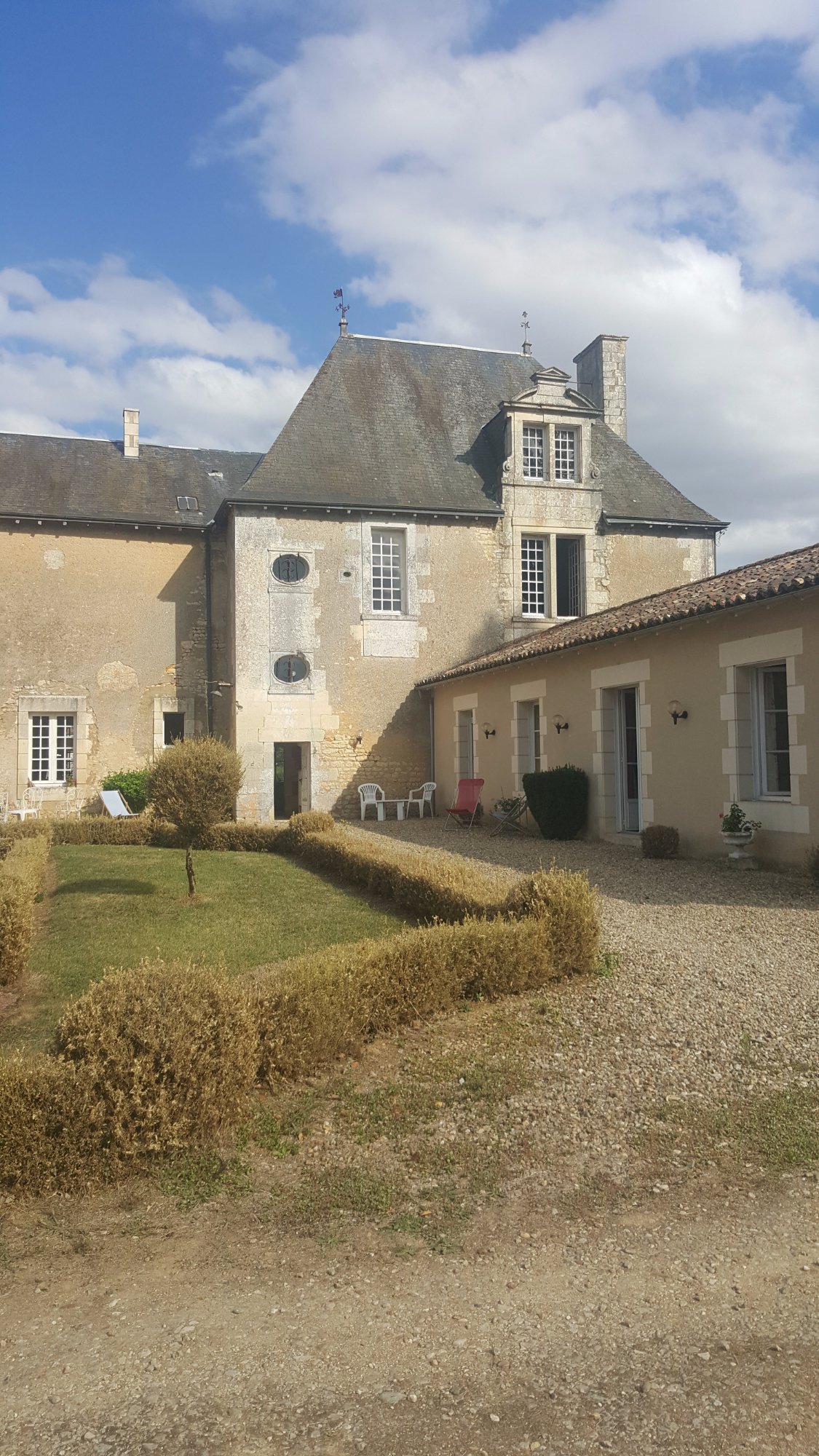 LOGIS du Chateau du Bois Doucet-浴室