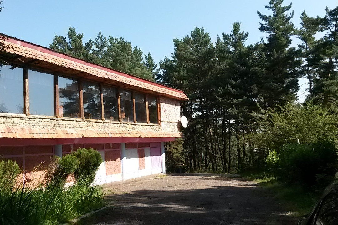 Anahit Hotel