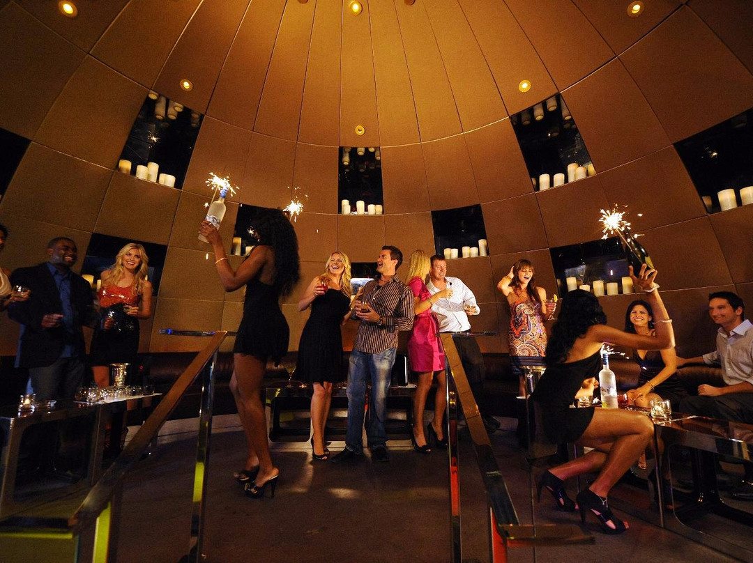 Aura Nightclub at Atlantis Paradise Island景点图片