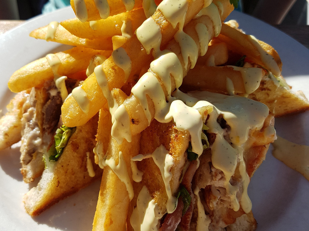 Runaway Bay餐馆和美食-Cafe On Bayview