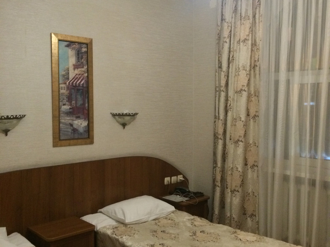 Hotel Kadgaron主图