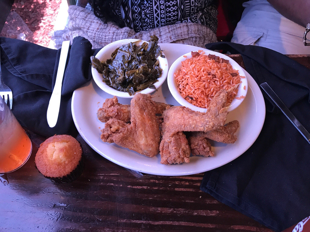 Kiki's Chicken & Waffles