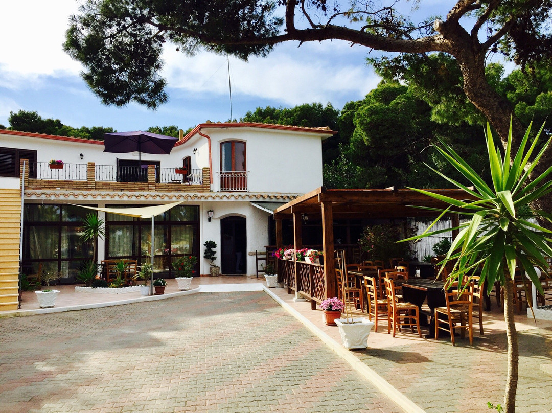 Porto Pino酒店住宿-La Medusa