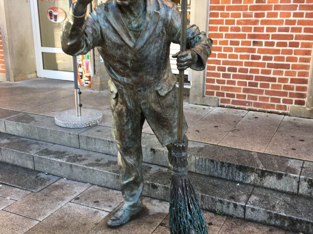 Bronzestatue August Felten景点图片
