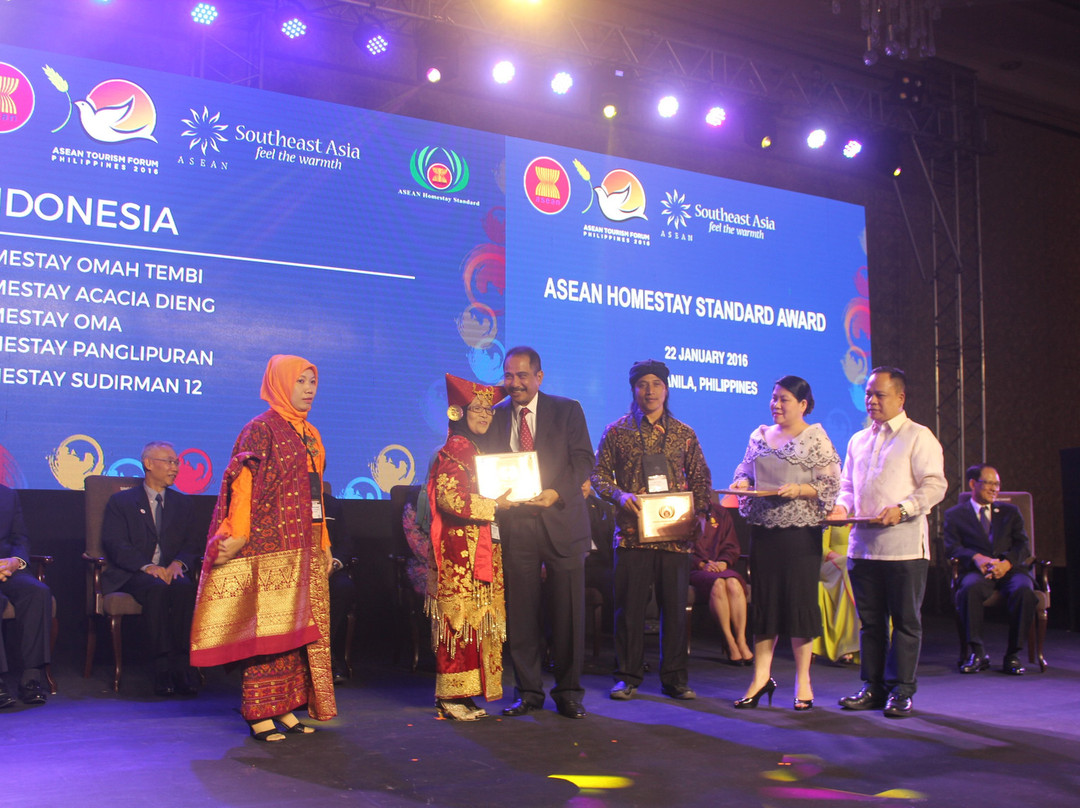 Sudirman 12 Homestay Muntok主图