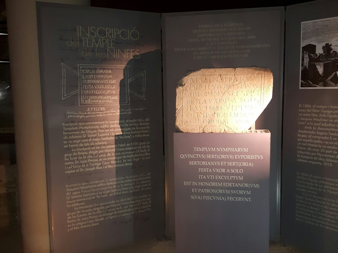 Mausoleos Romanos景点图片