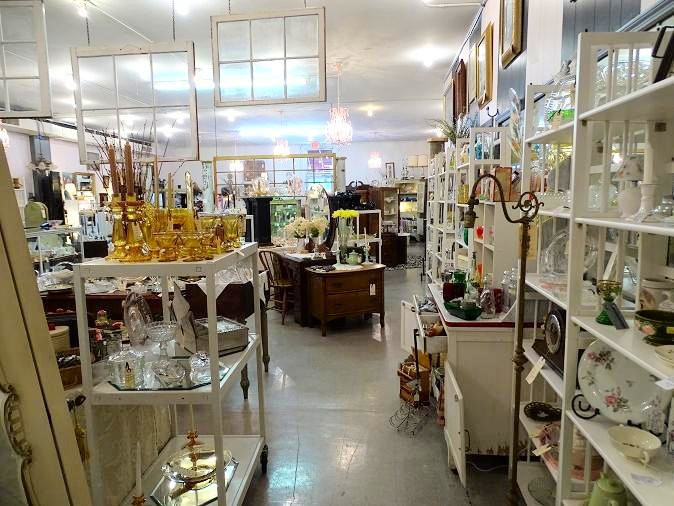 Relic Revival Antique Shop-Summerville必去景点