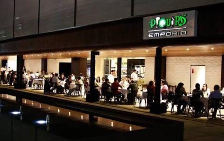 Empório Piquiras - Flamboyant