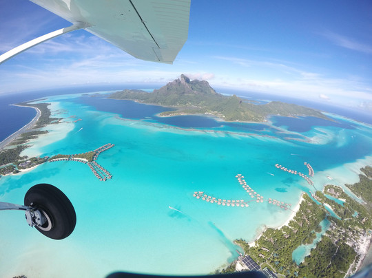 Skydive Bora Bora-波拉波拉岛必去景点
