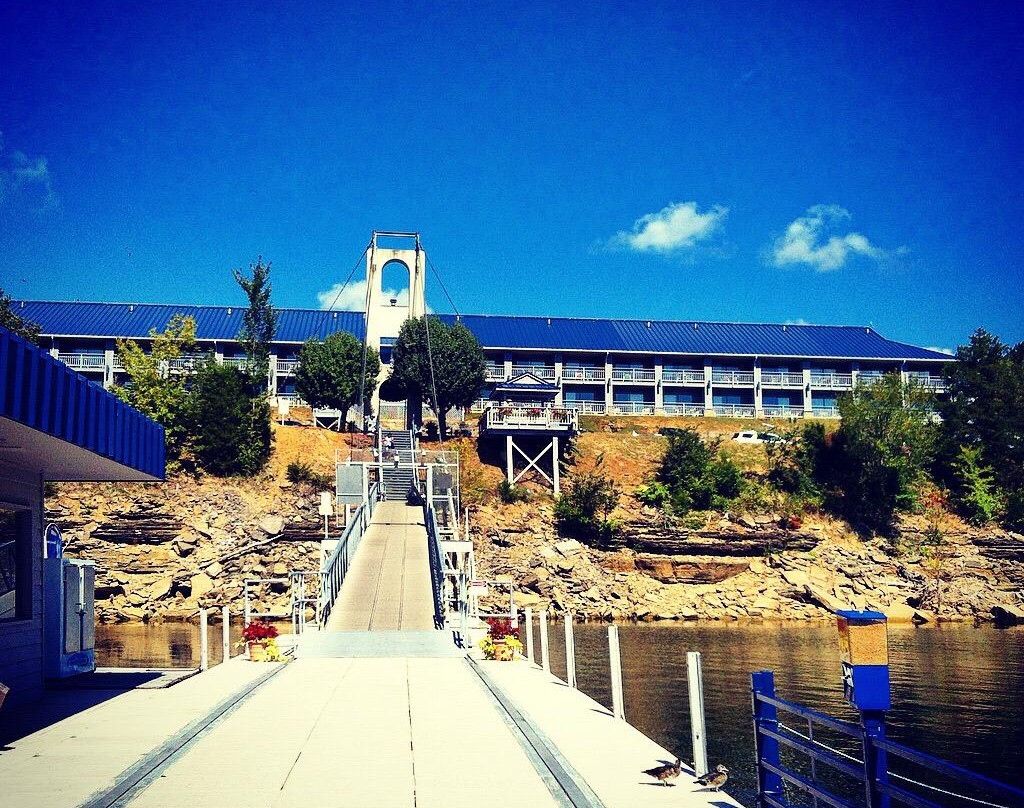 Jamestown Resort & Marina