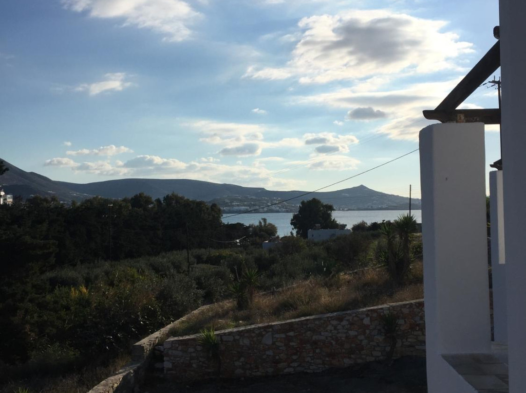 Capricorns Boutique Studios主图