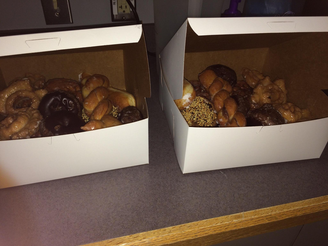 Hilliard餐馆和美食-Lil Donut Factory