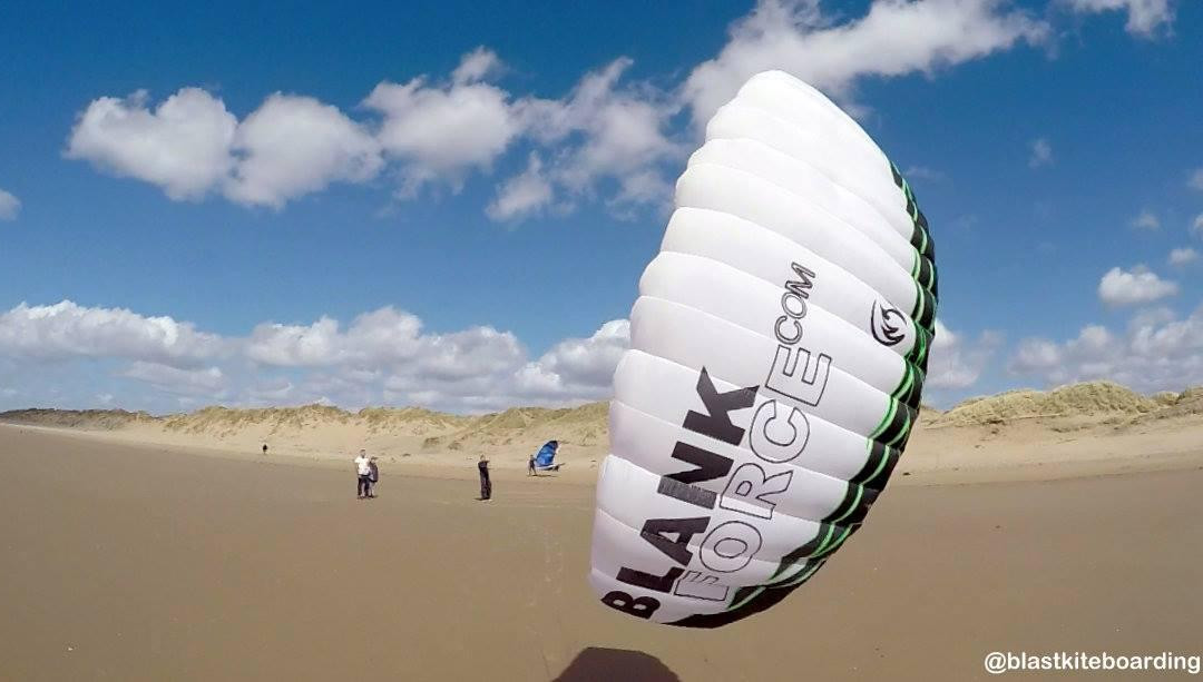 Blast Kiteboarding景点图片
