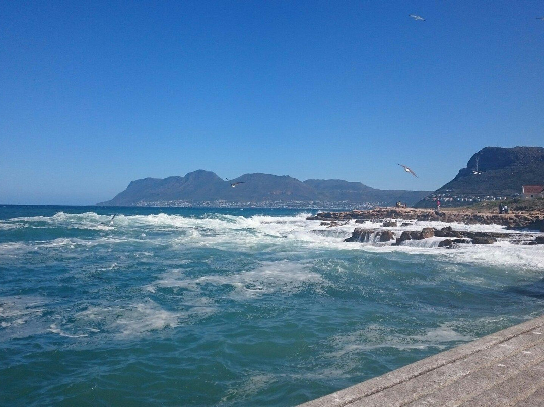 St James Beach-Muizenberg必去景点