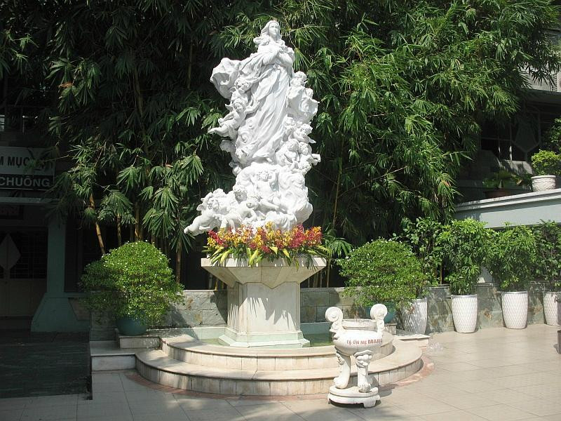 Nha tho Da Minh-胡志明市必去景点