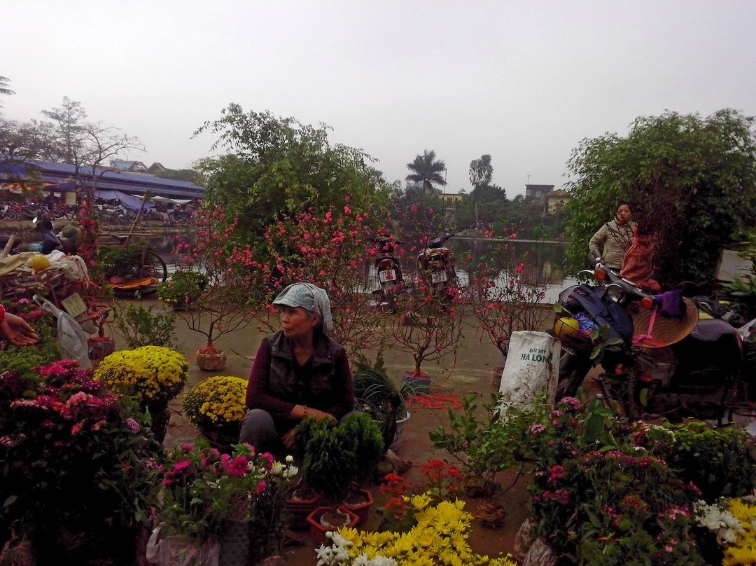Thong market