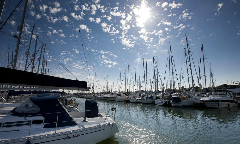 Lymington Yacht Haven景点图片