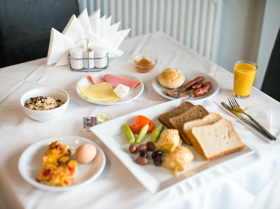 Loutros酒店住宿-埃里卡酒店