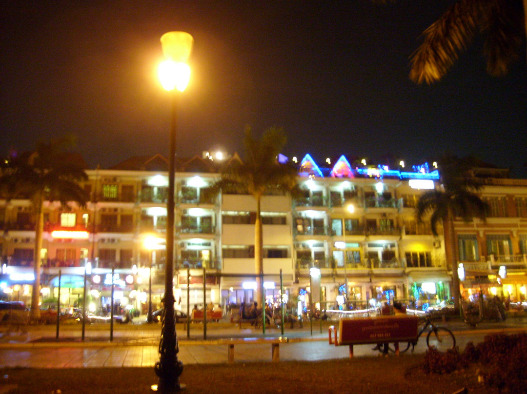 西索瓦码头-金边必去景点