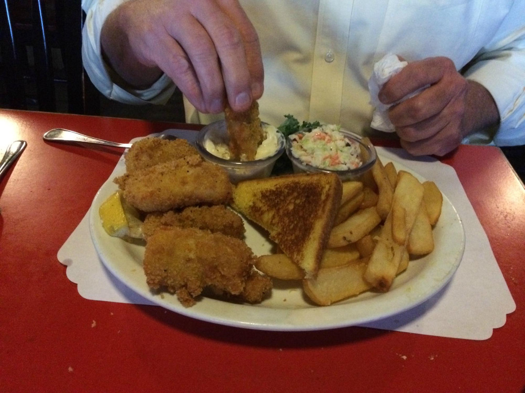 库斯贝餐馆和美食-Coach House