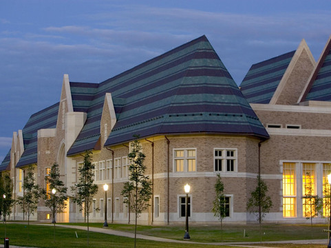 DeBartolo Performing Arts Center-南本德必去景点