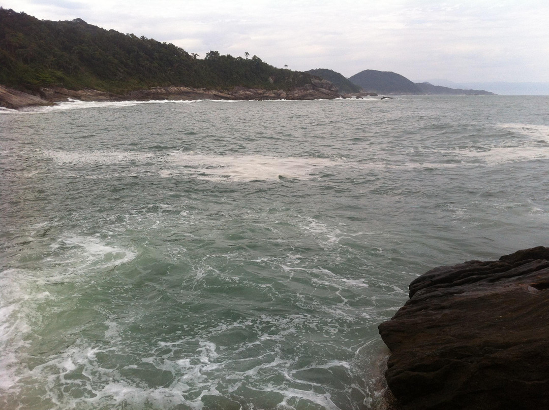 Praia do Éden-瓜鲁雅必去景点