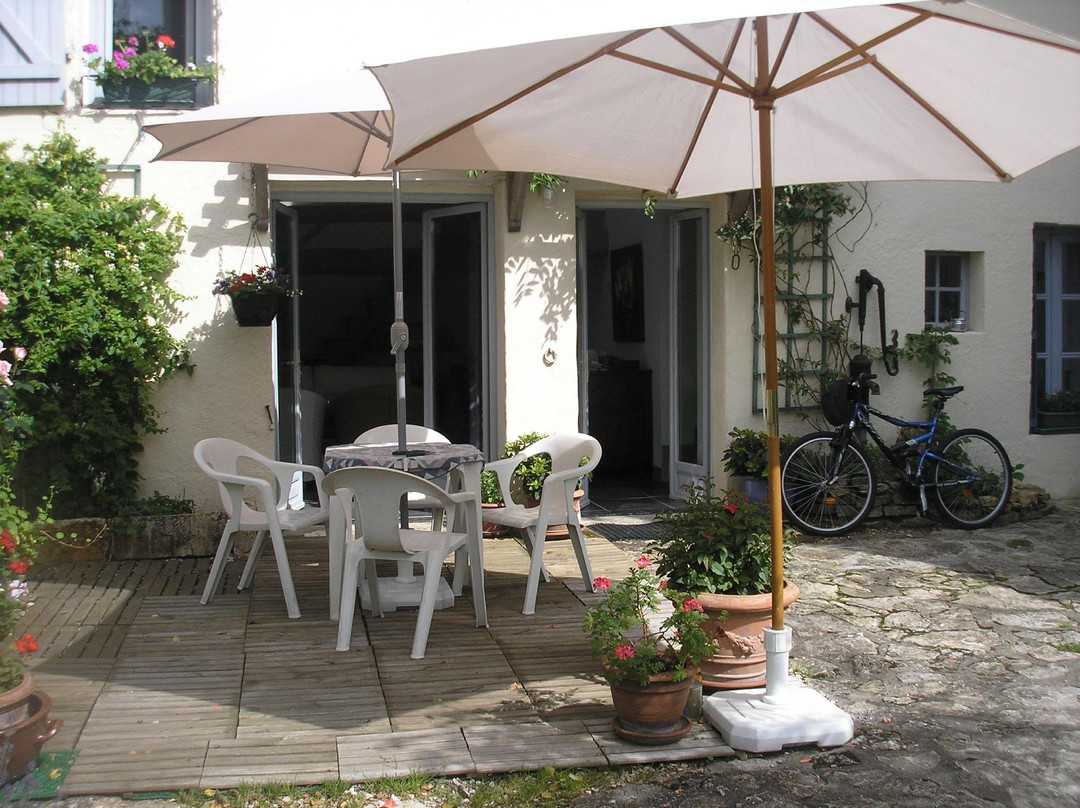 Le Clos De Lucy主图