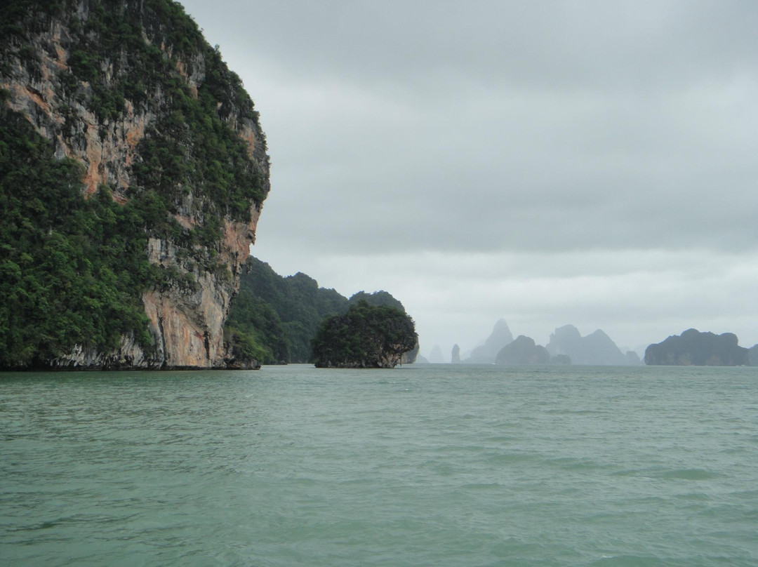 John Gray's Sea Canoe-普吉镇必去景点