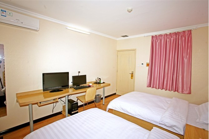 酒泉派酒店时代广场店主图