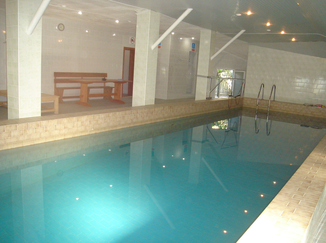 Izumrud Hotel主图