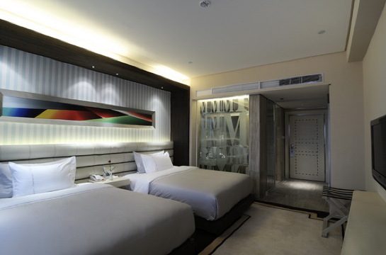 曼克顿酒店-官方