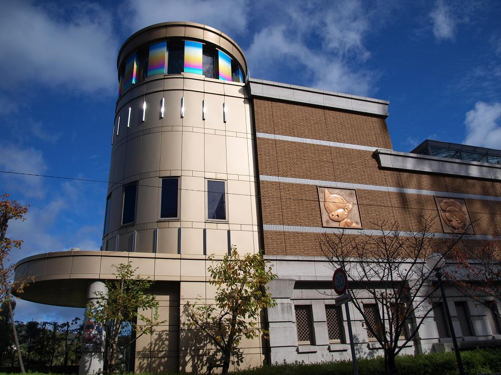 The Osamu Tezuka Manga Museum-宝冢市必去景点