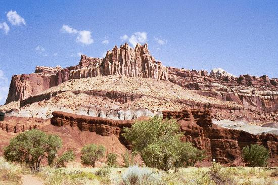 Capitol Reef National Park-圆顶礁国家公园必去景点