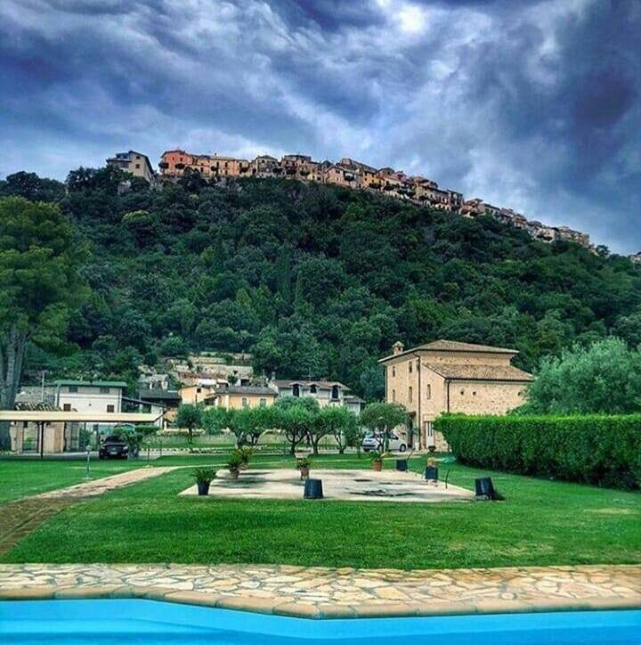 Portico dello Scacco-Monte San Biagio必去景点