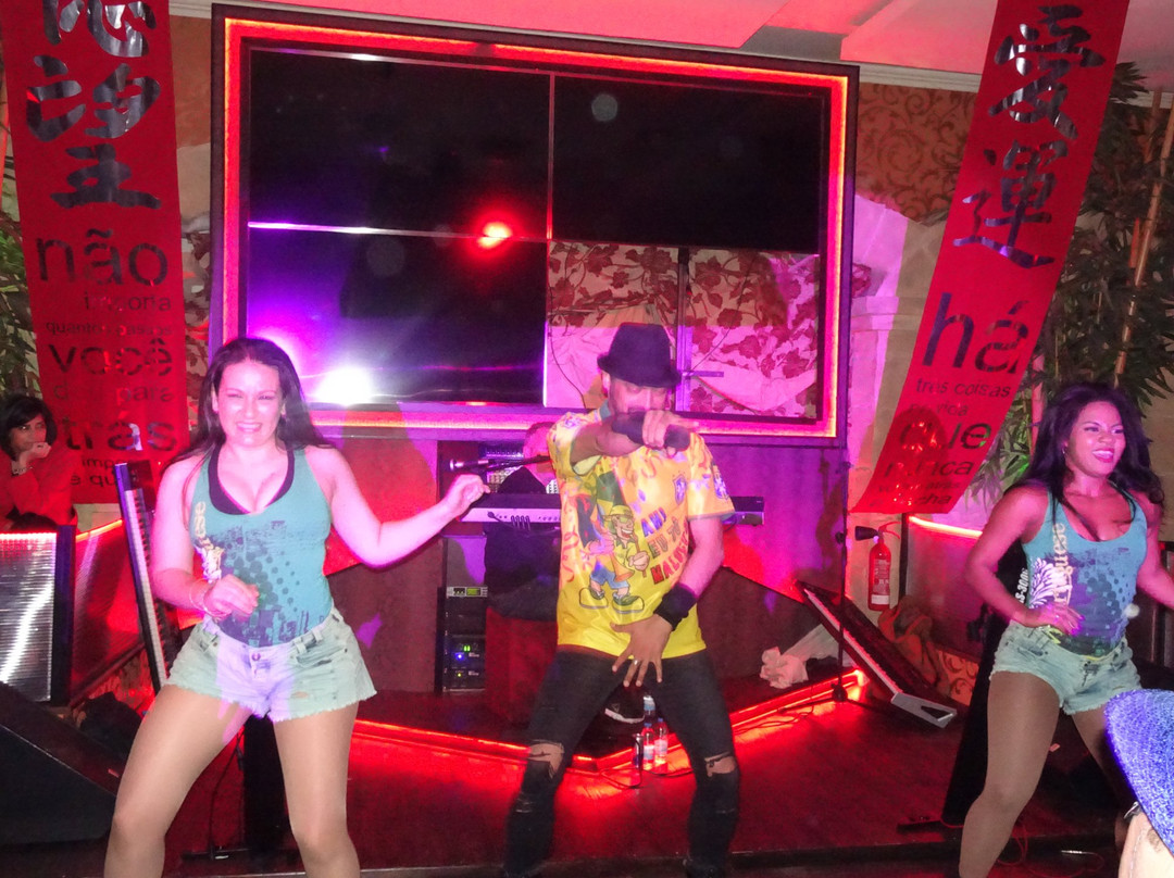 Purple ZEN Night Club-Seixal必去景点