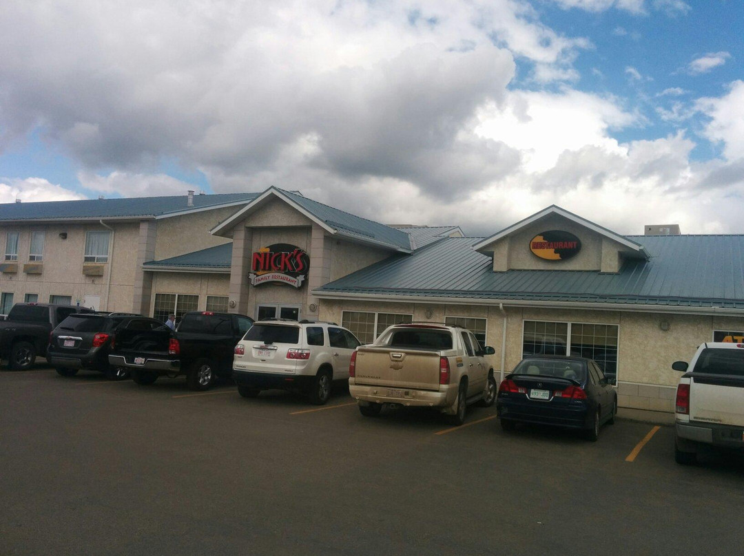 Vermilion餐馆和美食-Nick's Family Restaurant