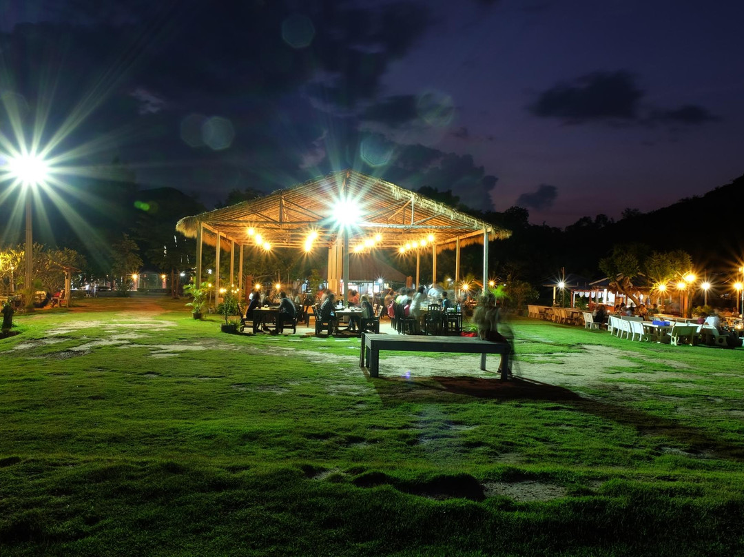 สโมสรหาดน้ำหนาว