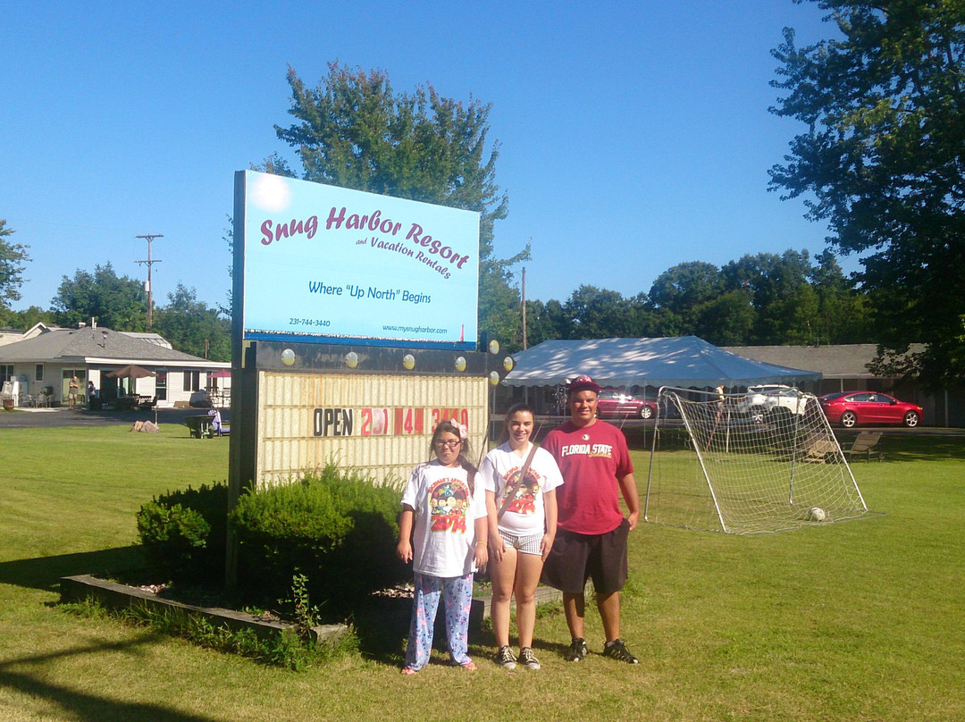 Snug Harbor Resort