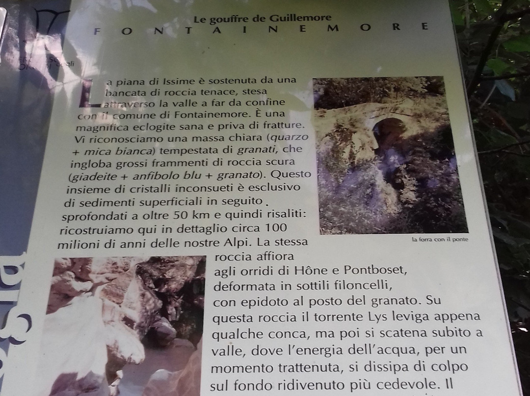 Gouffre de Guillemore景点图片